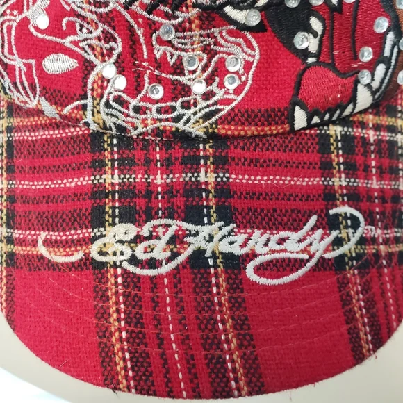 Ed Hardy Snapback Trucker Hat Tiger Plaid Embroidered Red Mesh Vintage Unisex - Picture 3 of 8